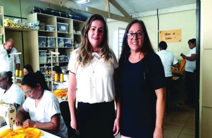 Projeto “Costurando o Futuro” deve entregar 650 kits de uniformes gratuitos a alunos das CEI da cidade