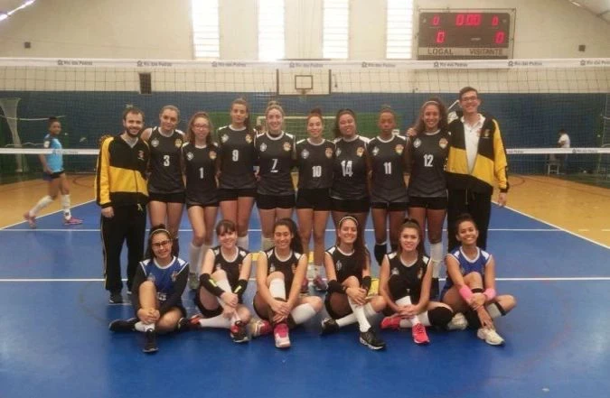 Voleibol de Iperó prossegue na Liga de Sorocaba