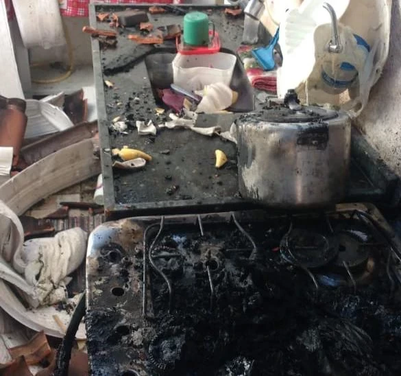 Casa pega fogo em Iperó