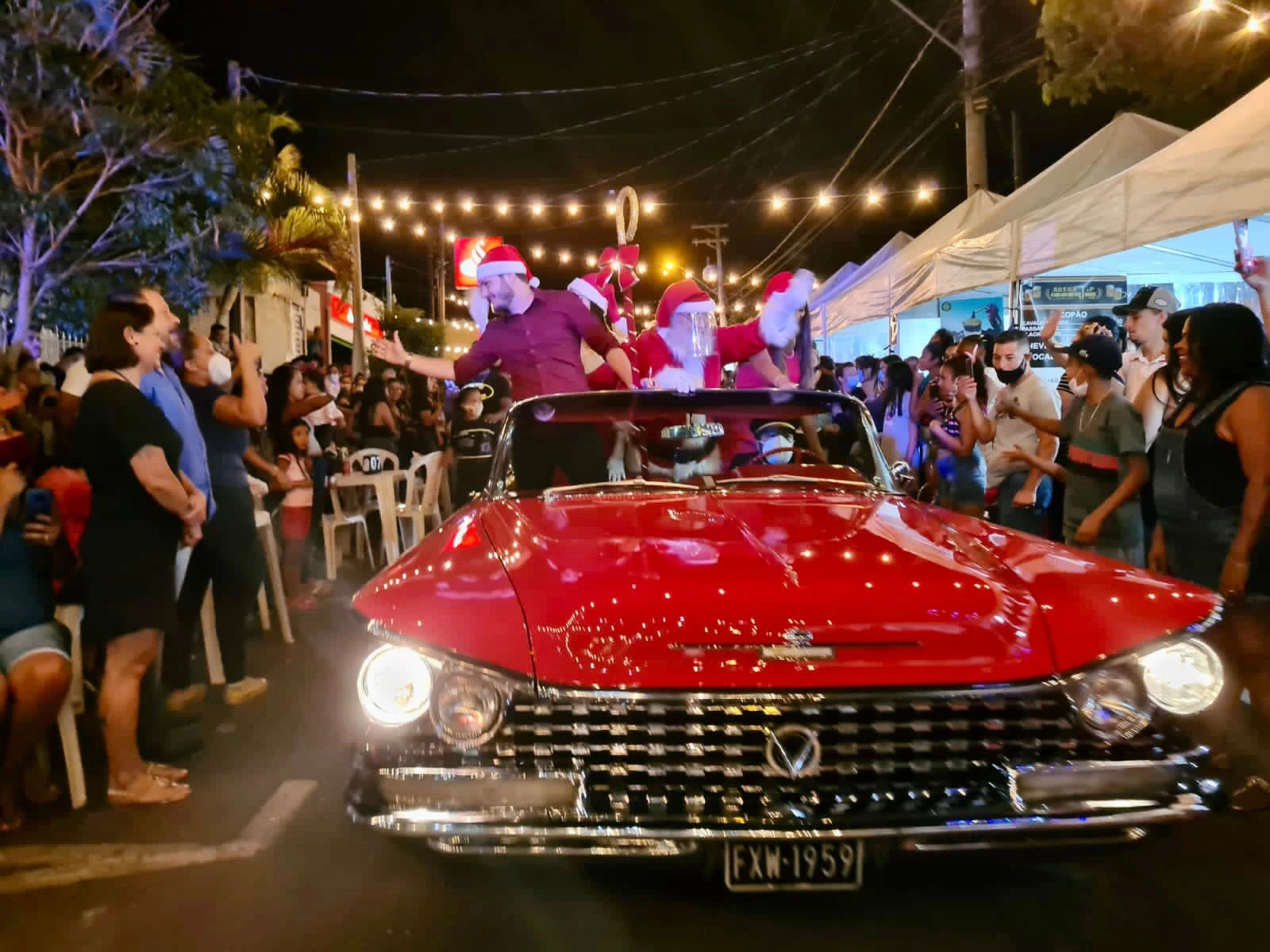 O Grande Desfile de Natal de Iperó será uma “Parada de Natal” que a cidade jamais viu!