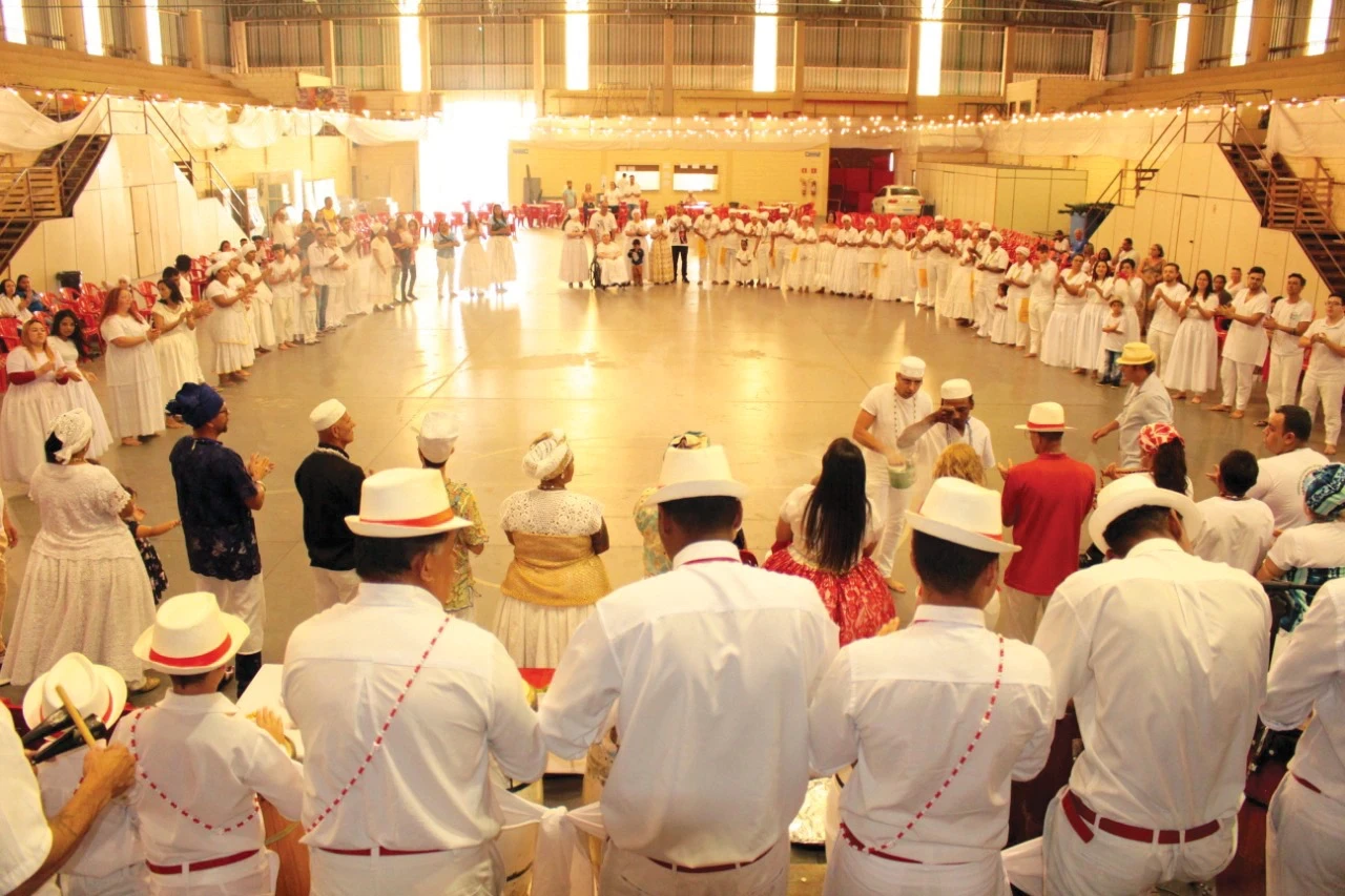 1ª encontro de Samba do Zé arrecada alimentos para Fundo Social de Solidariedade