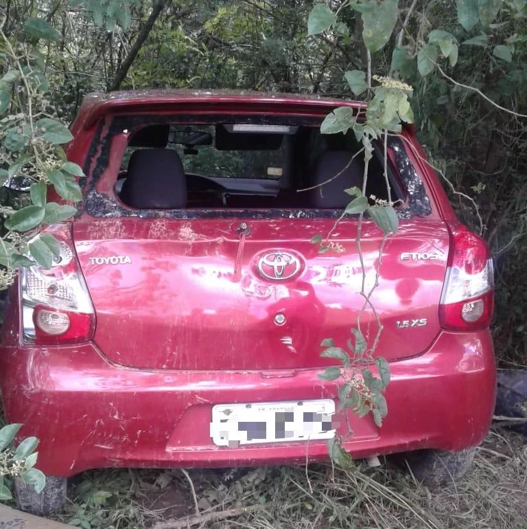 Veículo roubado em Sorocaba é localizado em Iperó