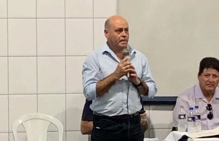 Falta de Placas e Manutenção! Cidade tem sofrido com problemas de sinalização