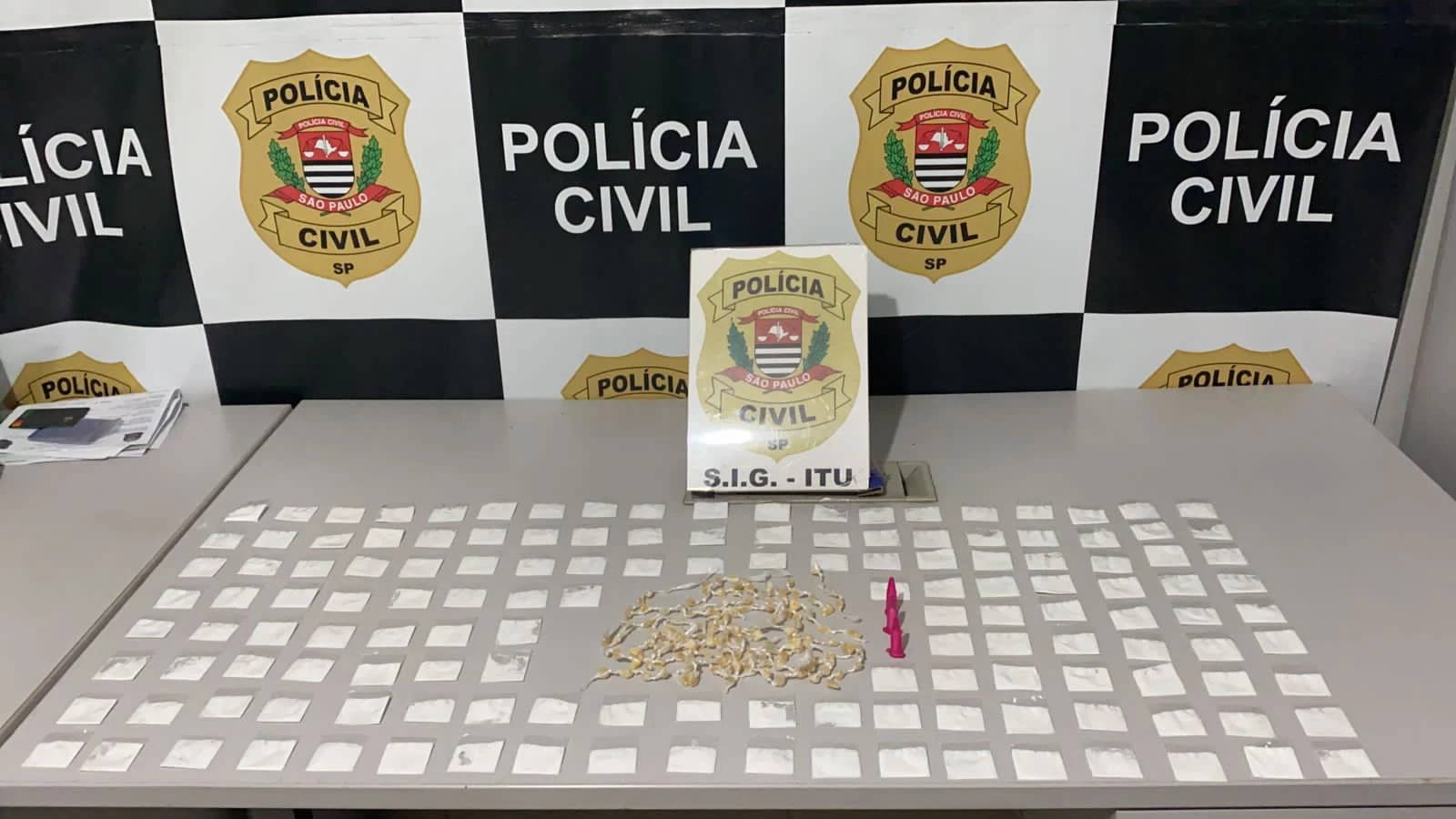 Polícia Civil de Itu prende quatro pessoas por tráfico de drogas