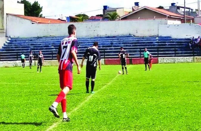 Briga generalizada assusta organizadores do Varzeano de Iperó; Diretor de esportes pede compromisso para equipes