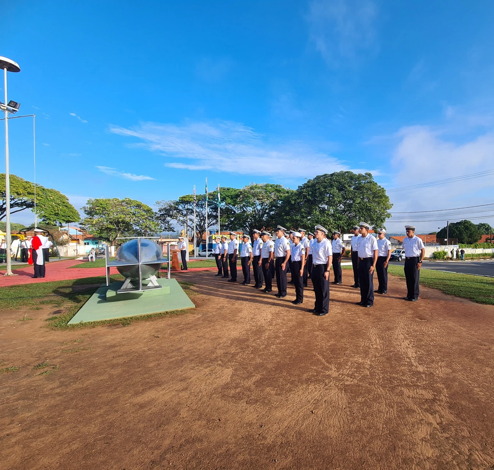 Centro Industrial Nuclear de ARAMAR e Prefeitura de Iperó realizam comemoração em homenagem à Data Magna da Marinha