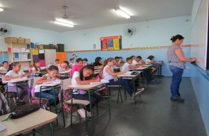 Por causa da paralisação no transporte, Prefeitura suspende as aulas nas escolas municipais nesta quarta (30)