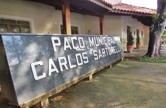 Polícia Federal investiga 32 municípios, incluindo Iperó, por suposta fraude em licitação da merenda