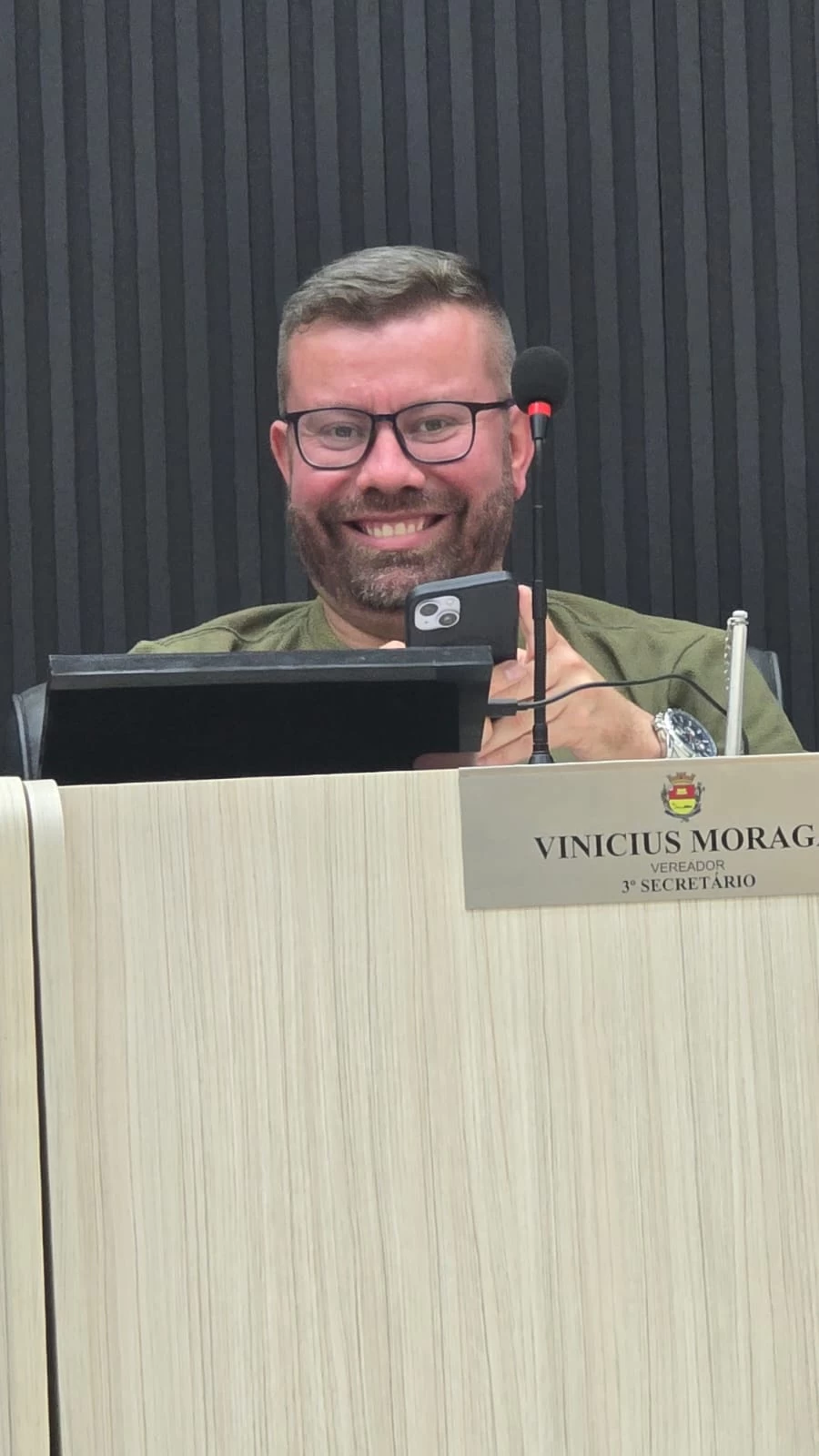Vereador Bob Moraga propõe estudos para implantação de cemitério vertical