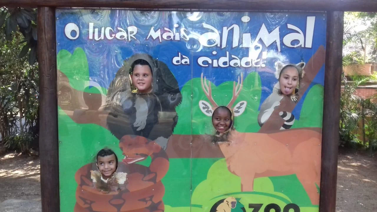 Alunos do Projeto Despontando Cidadãos, de Iperó, visitam zoológico