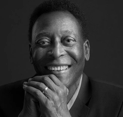 Rei do futebol, Pelé morre aos 82 anos