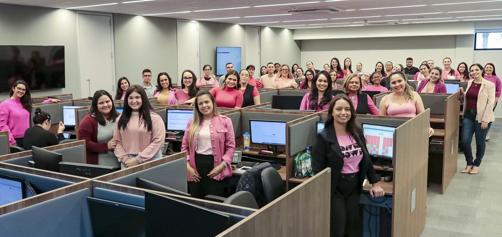 Unimed Sorocaba encerra campanha do Outubro Rosa