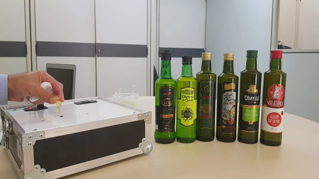 Mapa suspende venda de 33 marcas de azeite de oliva fraudado