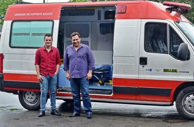 Nova ambulância do SAMU é entregue