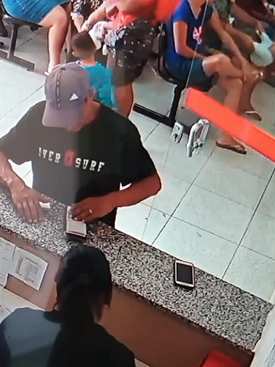 Mulher tem celular furtado dentro da UBS do Campos Vileta