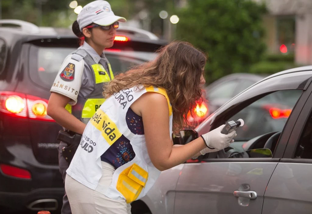 Programa Direção Segura fiscaliza 5.885 veículos e autua 212 motoristas