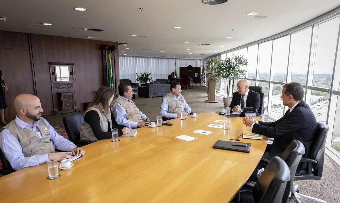 Sete missões internacionais monitoram segundo turno das eleições