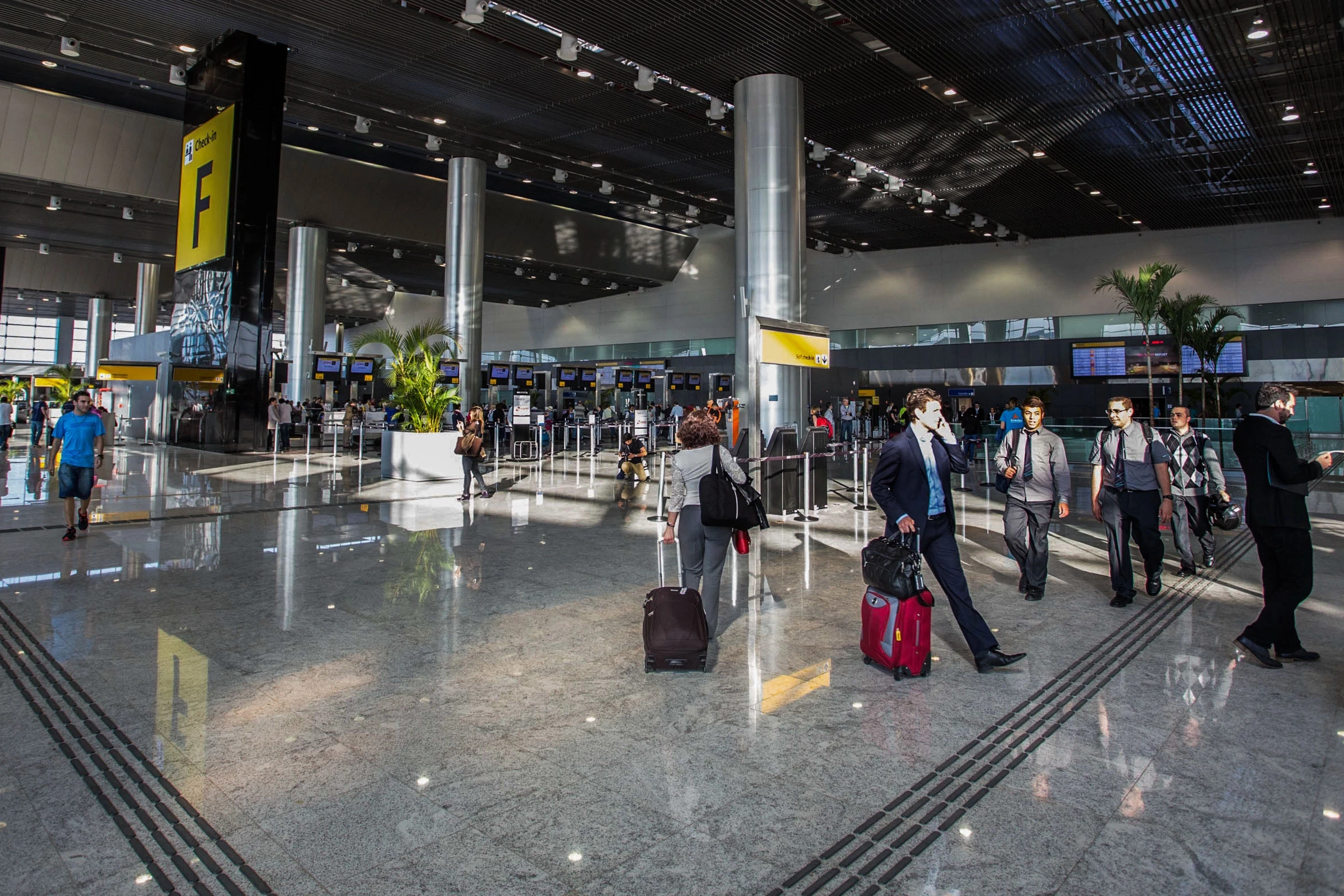 Procon-SP dá dicas a viajantes para o transporte das bagagens