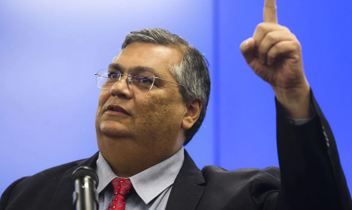 Para Dino, mudança de planejamento do DF possibilitou terrorismo