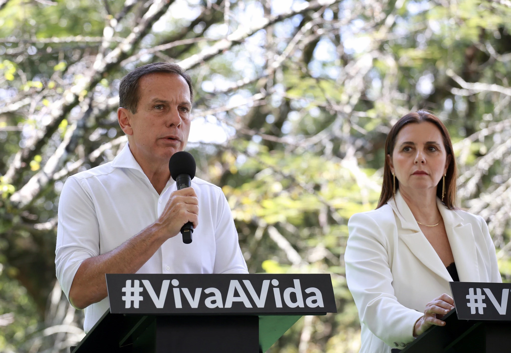 Doria sanciona reajustes salariais para 541 mil servidores no Estado