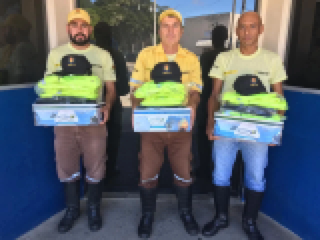Agentes de Trânsito recebem novos uniformes em Iperó