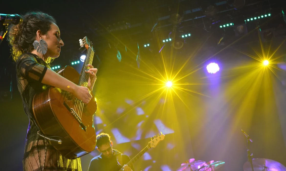 Festival de Música 100 anos de Rádio no Brasil tem inscrições abertas