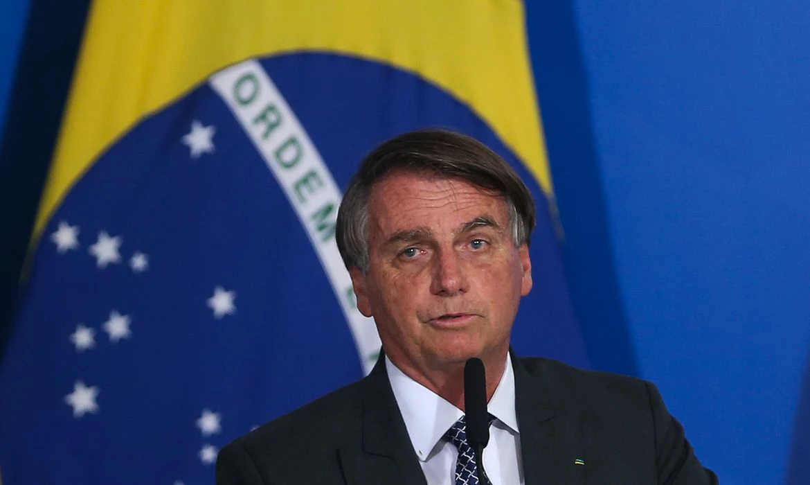 Presidente inaugura trecho de obra de transposição do São Francisco