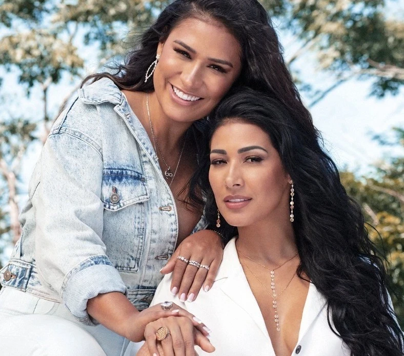 Fim da parceria!  Simone e Simaria comunicam oficialmente o fim da dupla sertaneja