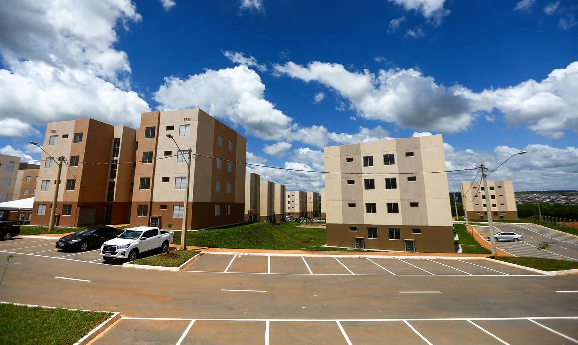 Câmara aprova ampliação de fundo de financiamento de habitação popular