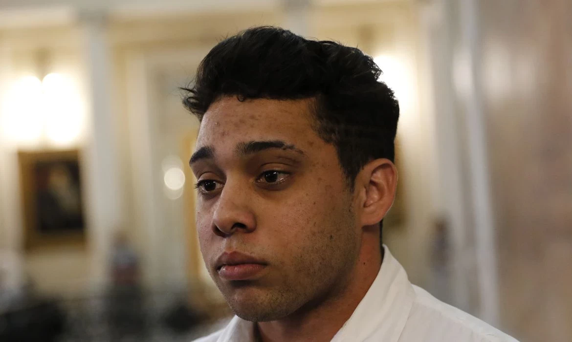 TRE-RJ indefere candidatura de Gabriel Monteiro a deputado federal