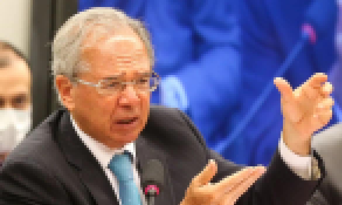 Guedes nega que haja conflito entre sua atuação e offshore no exterior