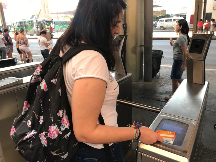 Passe Livre e Passe Escolar do transporte metropolitano em 2020 podem ser solicitados a partir de 6/01 por estudantes e professores