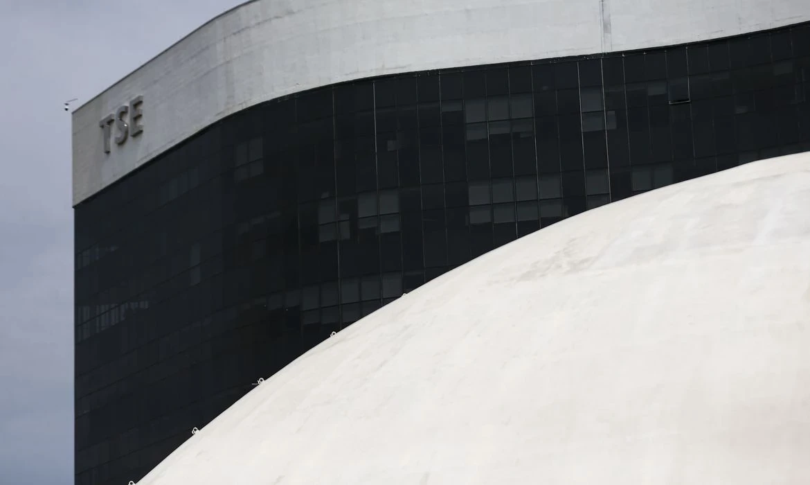 TSE nega autorização para pronunciamento de Queiroga sobre vacinação