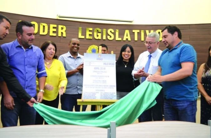 Autoridades inauguram oficialmente a Univesp