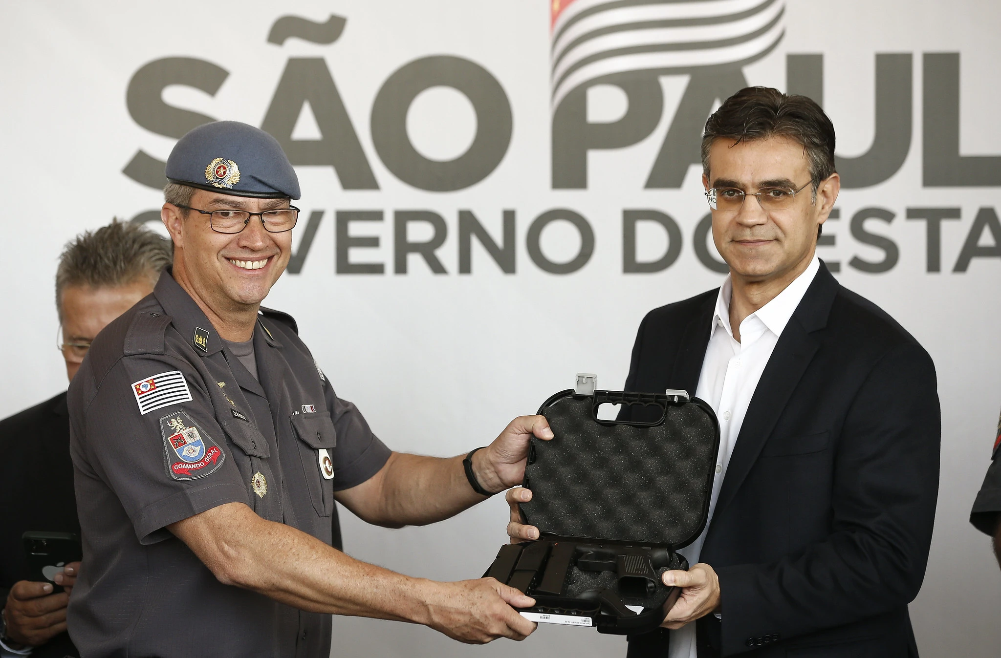 Operação Sufoco reduziu em 20% roubo de celulares, diz Rodrigo Garcia