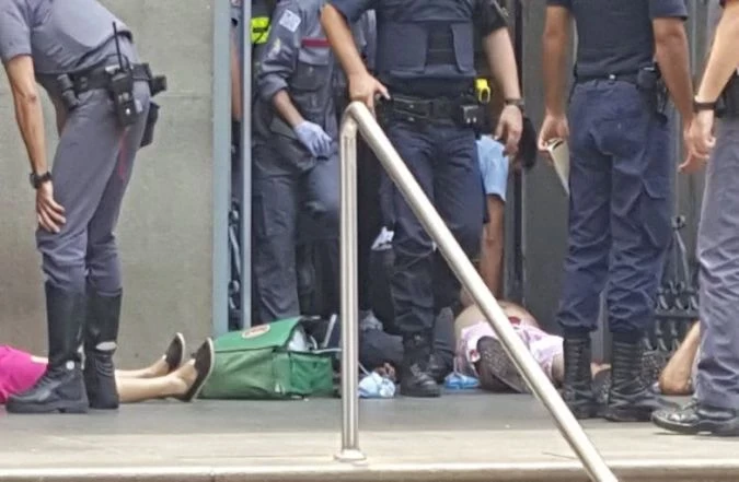 Homem invade catedral de Campinas, mata quatro pessoas e comete suicídio