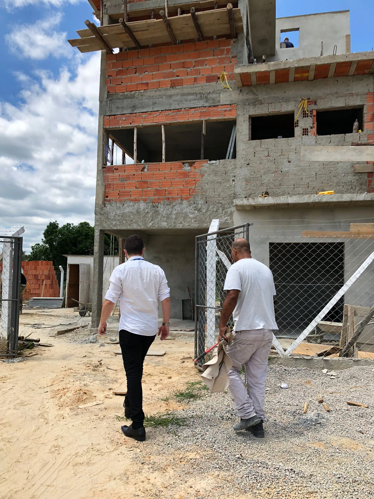 Prefeitura anuncia novos investimentos no bairro Bacaetava 2