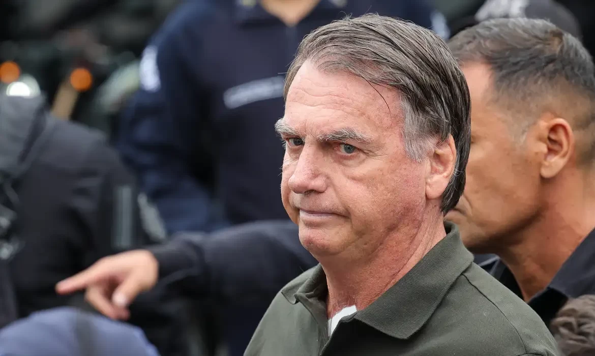 Bolsonaro tem até esta segunda para recorrer de condenação no STF