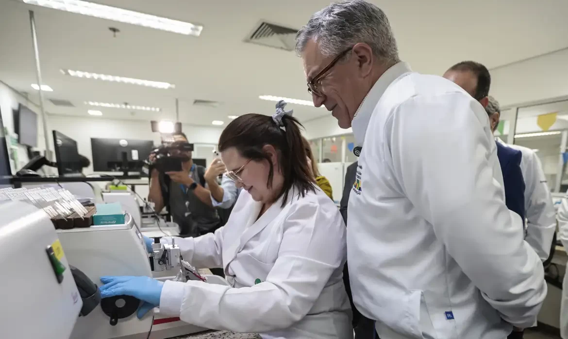 Centro de diagnósticos para câncer aumenta capacidade do SUS
