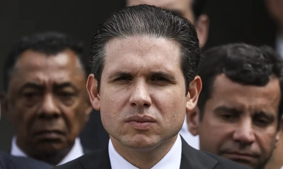 Câmara decide adiar debate sobre urgência do PL da Anistia