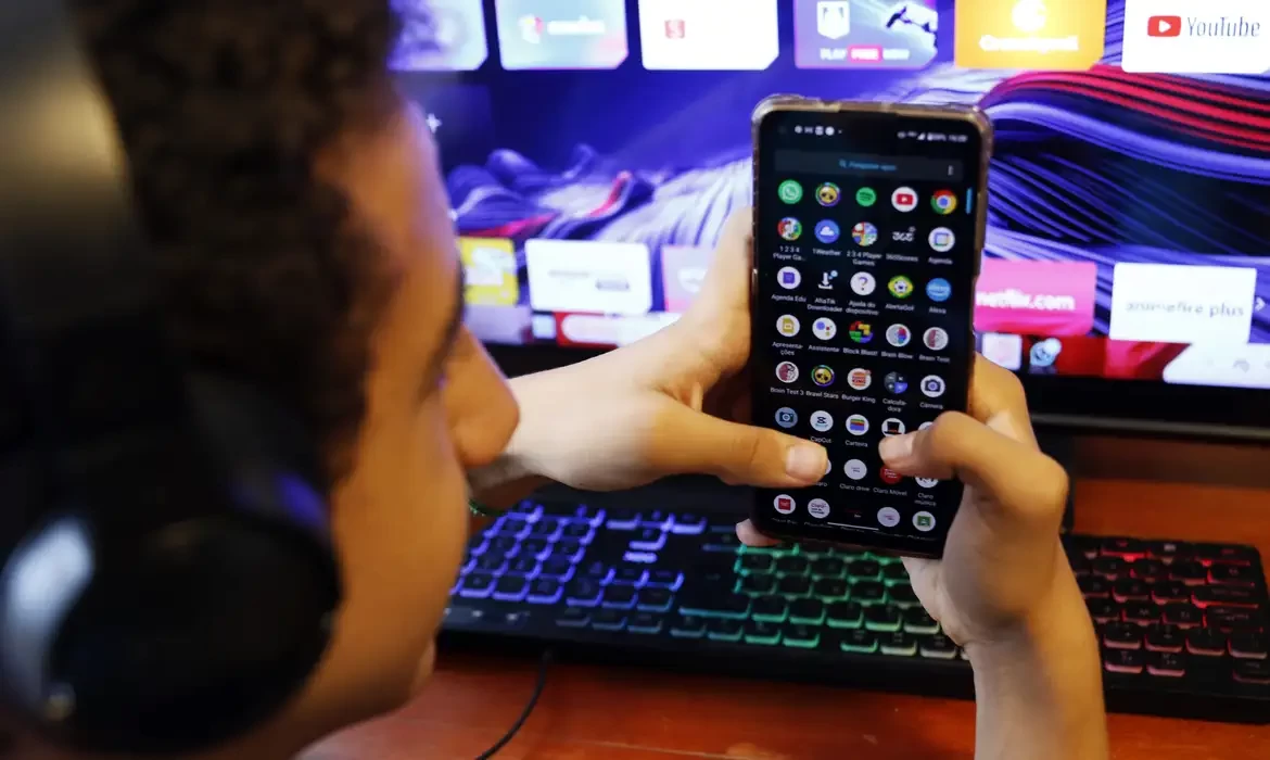 Julgamento sobre redes sociais será retomado no dia 4 de junho no STF