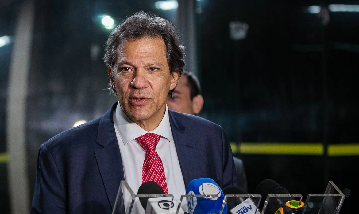 Haddad diz que governo tem disposição em conversar com Trump