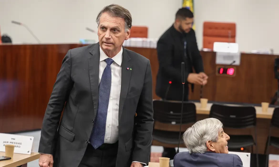 Bolsonaro pede ao STF anulação da delação de Mauro Cid