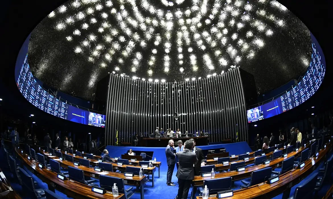 Senado aprova regras mais duras para condenados por morte de policiais