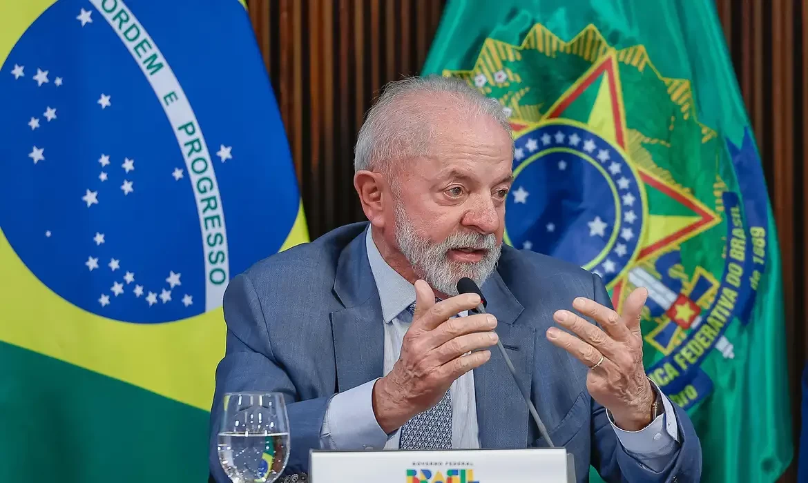 Lula está no Chile e participa de reunião sobre defesa da democracia