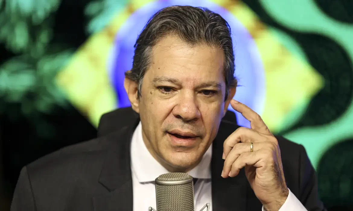 “Não vemos problema em corrigir rota”, diz Haddad