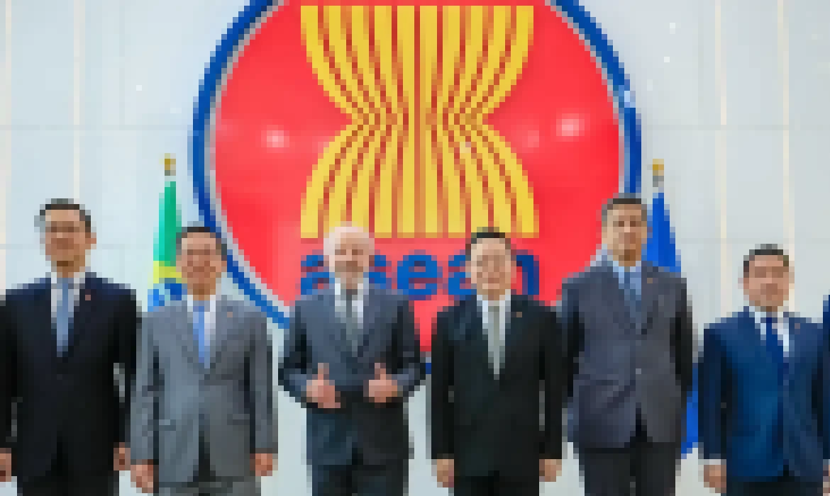 Lula quer Brasil na associação de países asiáticos