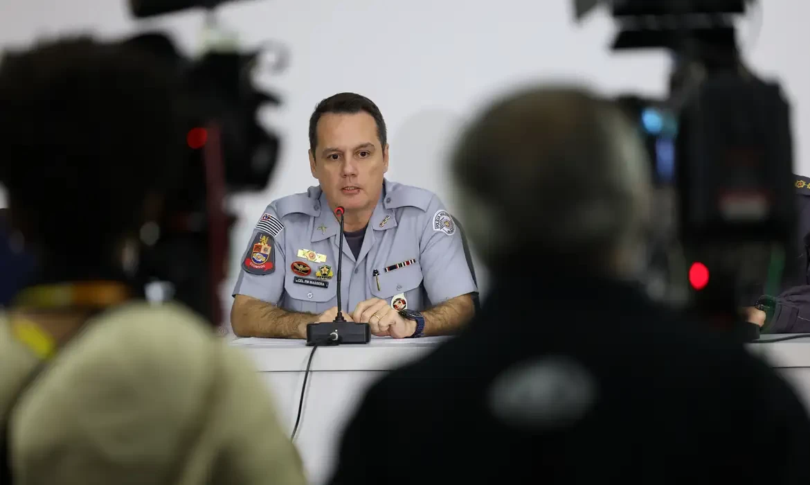 Operação em Paraisópolis acaba com dois mortos e dois policiais presos