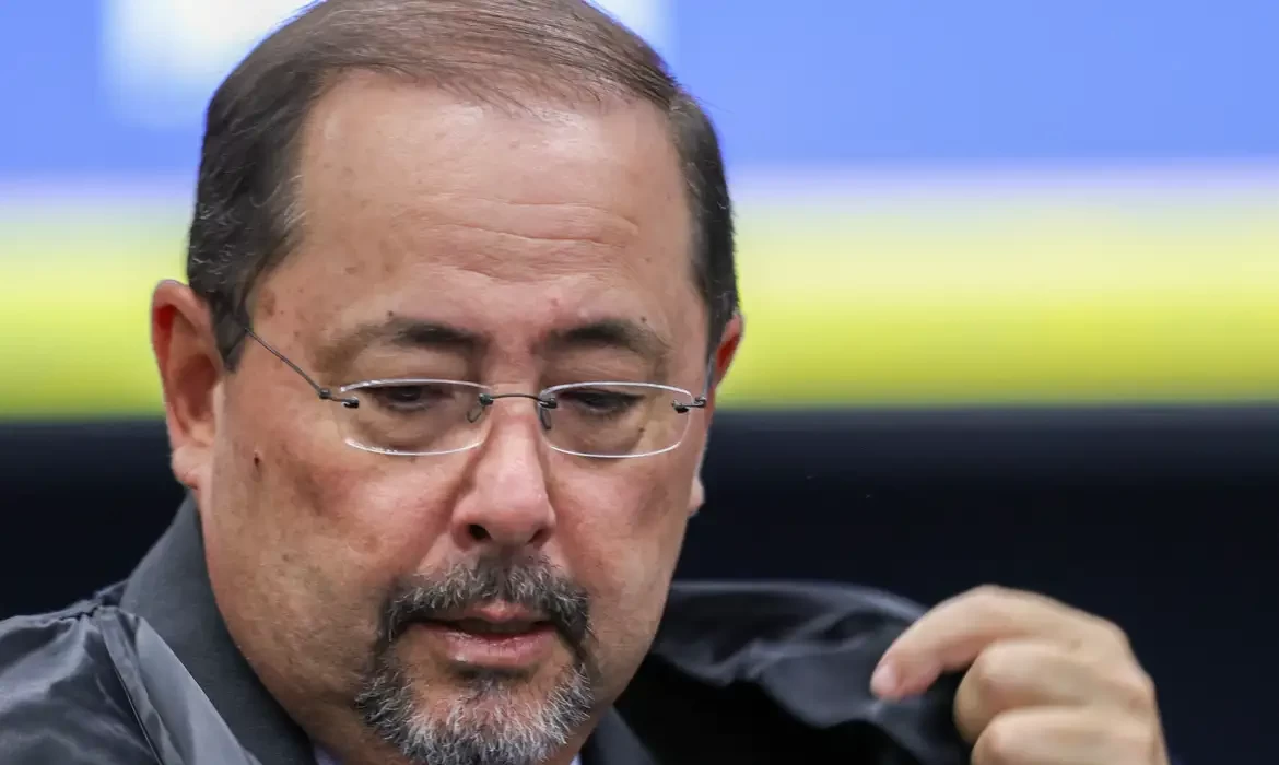 Defesa diz que não há uma única prova que ligue Bolsonaro a golpe