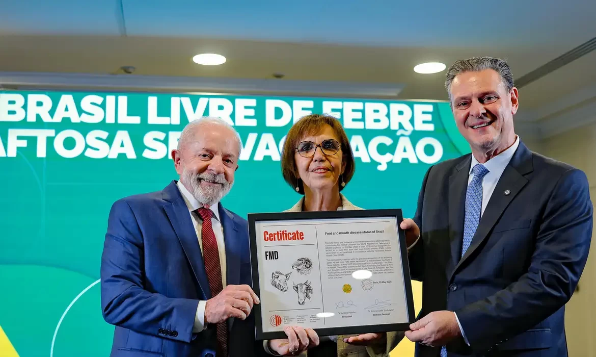 Lula recebe certificado de país livre da febre aftosa